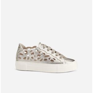 New AGL Mandi Cut Out Sneaker In Platinum Sz 39